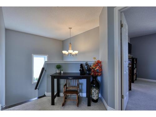 531 Champlain Avenue, Woodstock, ON - Indoor Photo Showing Other Room