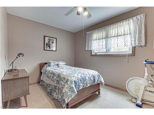 4 Cayley St Street, Norwich, ON - Indoor Photo Showing Bedroom