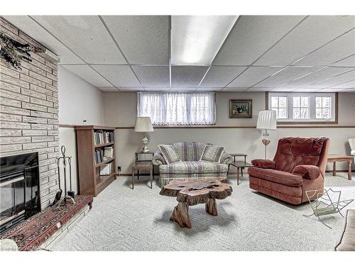 4 Cayley St Street, Norwich, ON - Indoor With Fireplace