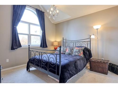 28 David Street, Ingersoll, ON - Indoor Photo Showing Bedroom