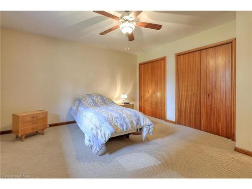 101 Brock Street E, Tillsonburg, ON - Indoor Photo Showing Bedroom