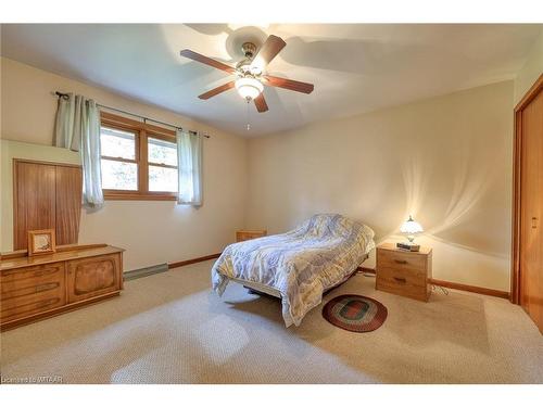 101 Brock Street E, Tillsonburg, ON - Indoor Photo Showing Bedroom