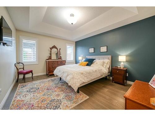 236 Tamarack Boulevard, Woodstock, ON - Indoor Photo Showing Bedroom