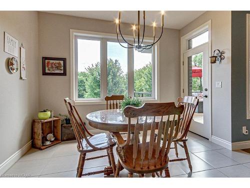 233 Wedgewood Drive, Woodstock, ON - Indoor Photo Showing Dining Room