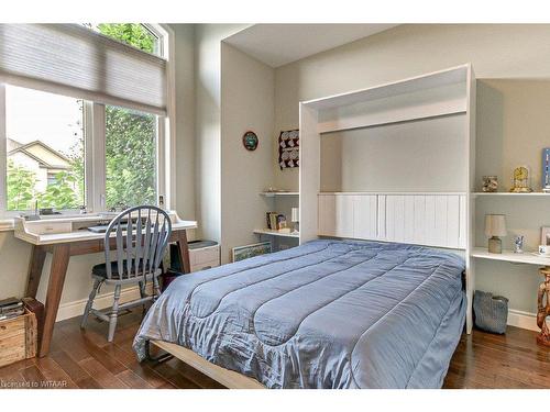 233 Wedgewood Drive, Woodstock, ON - Indoor Photo Showing Bedroom