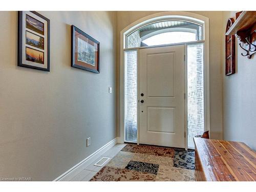 233 Wedgewood Drive, Woodstock, ON - Indoor Photo Showing Other Room