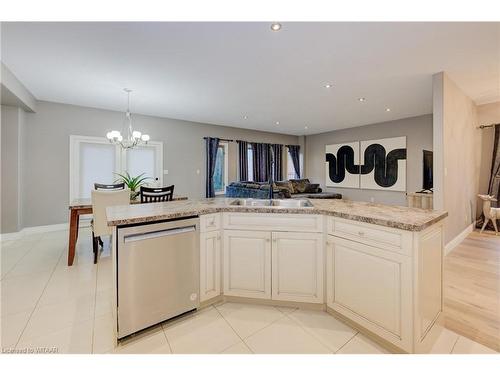 45 Poldon Drive, Norwich, ON - Indoor Photo Showing Kitchen