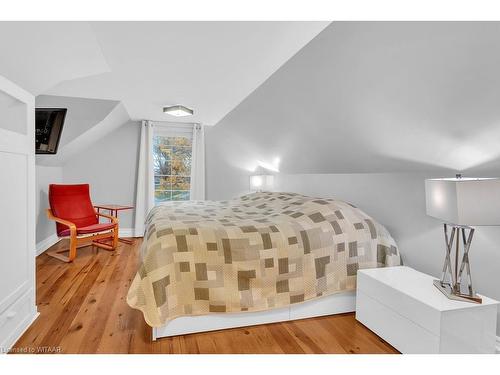 325602 Norwich Road, Norwich, ON - Indoor Photo Showing Bedroom