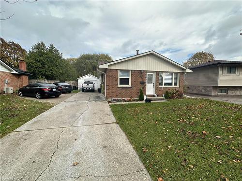 833 Pavey Street, Woodstock, ON - Outdoor