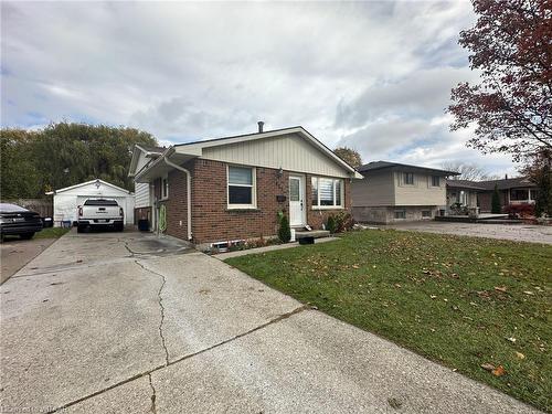 833 Pavey Street, Woodstock, ON - Outdoor