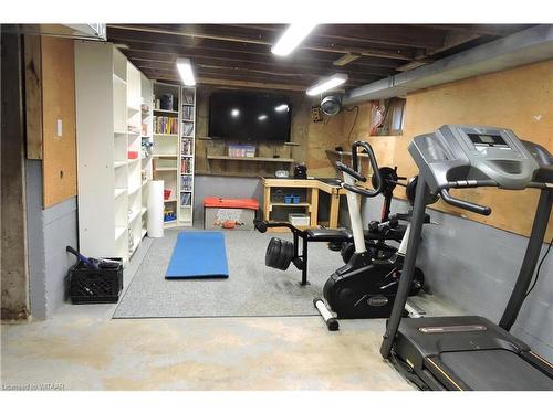 16 Main Street E, Norwich, ON - Indoor Photo Showing Gym Room