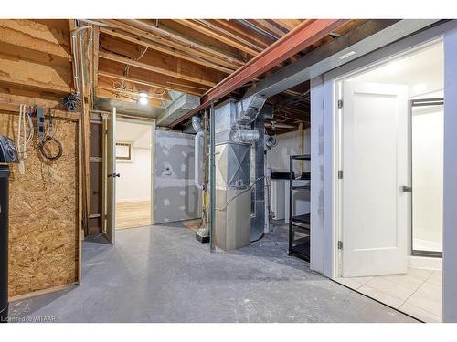 31-280 Thaler Avenue, Kitchener, ON - Indoor Photo Showing Basement