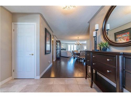 90 Weston Drive, Tillsonburg, ON - Indoor Photo Showing Other Room