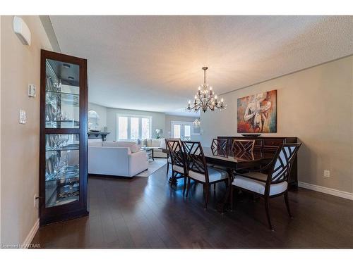 90 Weston Drive, Tillsonburg, ON - Indoor Photo Showing Dining Room