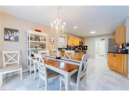 90 Weston Drive, Tillsonburg, ON - Indoor Photo Showing Dining Room