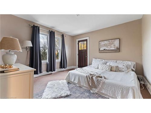 596 Grant Street, Woodstock, ON - Indoor Photo Showing Bedroom