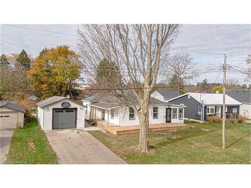 37 Strachan Street, Port Burwell, ON - Outdoor With Facade