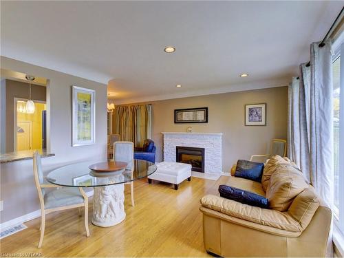 90 Earlscourt Crescent, Woodstock, ON - Indoor Photo Showing Living Room With Fireplace