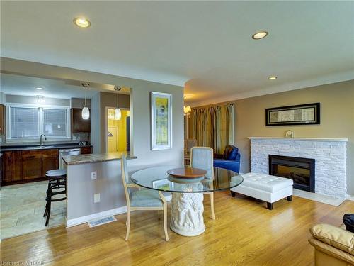 90 Earlscourt Crescent, Woodstock, ON - Indoor Photo Showing Living Room With Fireplace