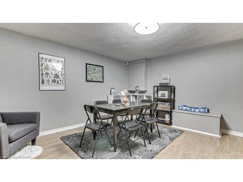 3-372 Springbank Avenue, Woodstock, ON - Indoor Photo Showing Dining Room