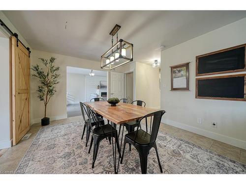 21 Oriole Crescent, Woodstock, ON - Indoor Photo Showing Dining Room