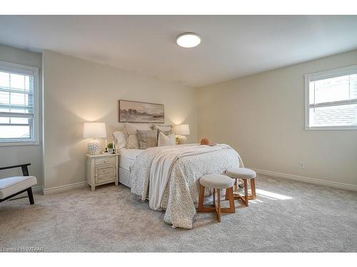 21 Oriole Crescent, Woodstock, ON - Indoor Photo Showing Bedroom