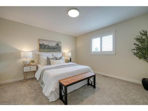 21 Oriole Crescent, Woodstock, ON - Indoor Photo Showing Bedroom