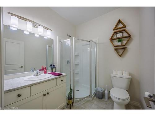 22 Cortland Terrace, St. Thomas, ON - Indoor Photo Showing Bathroom