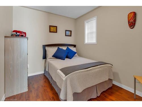 7 Primrose Drive, Tillsonburg, ON - Indoor Photo Showing Bedroom