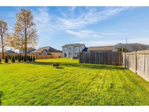 7 Primrose Drive, Tillsonburg, ON - Outdoor With Backyard