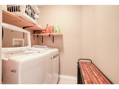 1460 Dunkirk Avenue, Woodstock, ON - Indoor Photo Showing Laundry Room