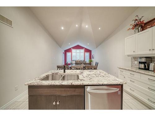 1460 Dunkirk Avenue, Woodstock, ON - Indoor Photo Showing Kitchen With Double Sink