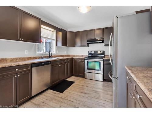 24 Woodhatch Crescent, Ingersoll, ON - Indoor Photo Showing Kitchen With Double Sink