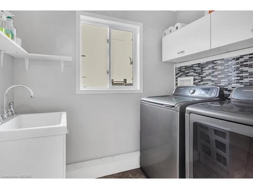 24 Woodhatch Crescent, Ingersoll, ON - Indoor Photo Showing Laundry Room