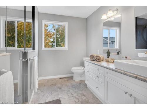 24 Woodhatch Crescent, Ingersoll, ON - Indoor Photo Showing Bathroom