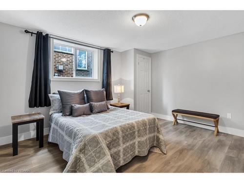 24 Woodhatch Crescent, Ingersoll, ON - Indoor Photo Showing Bedroom