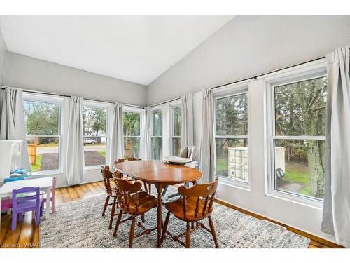 912 Mcdowell Road E, Norfolk County, ON - Indoor Photo Showing Dining Room