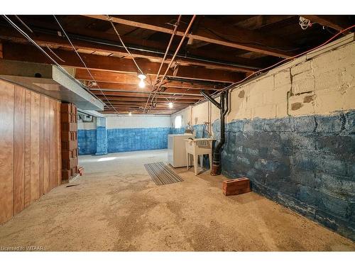 116 East Park Drive, Woodstock, ON - Indoor Photo Showing Basement