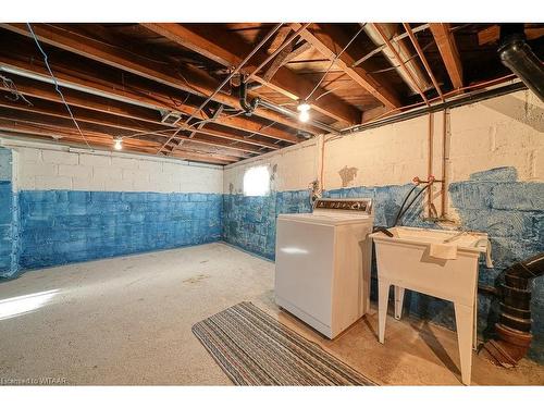 116 East Park Drive, Woodstock, ON - Indoor Photo Showing Basement