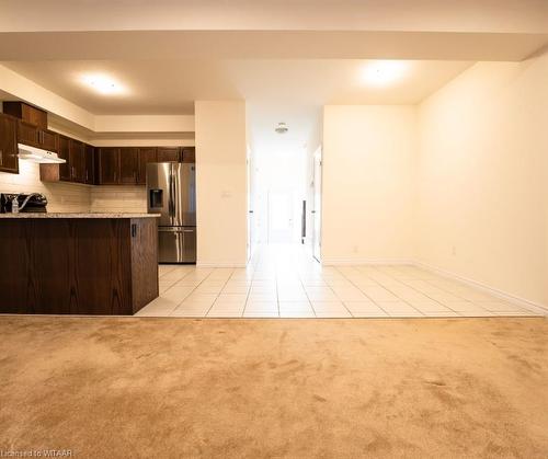 1613 Dunkirk Avenue, Woodstock, ON - Indoor Photo Showing Kitchen