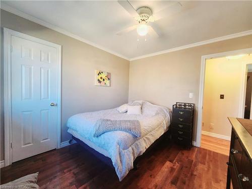 98 Allen Street, Tillsonburg, ON - Indoor Photo Showing Bedroom