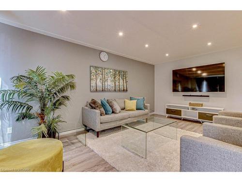 173 Fergus Avenue, Kitchener, ON - Indoor Photo Showing Living Room