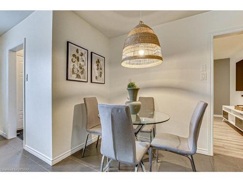 173 Fergus Avenue, Kitchener, ON - Indoor Photo Showing Dining Room