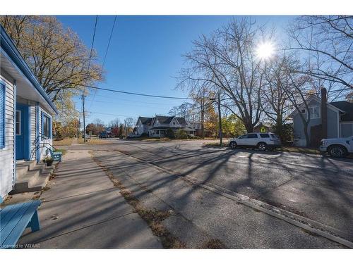 29 Wellington Street, Port Burwell, ON 