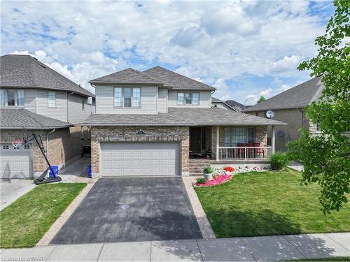 905 Woodbine Court, Kitchener, ON - Outdoor With Facade