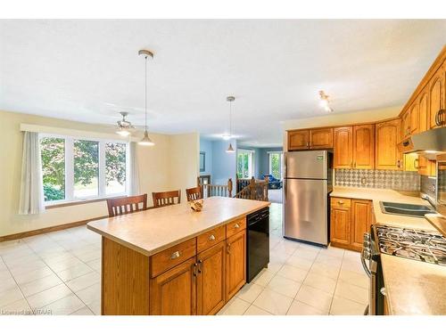 86 Glendale Drive, Tillsonburg, ON - Indoor Photo Showing Kitchen With Double Sink