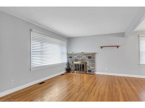 3 Parkside Drive, Tillsonburg, ON - Indoor Photo Showing Living Room With Fireplace