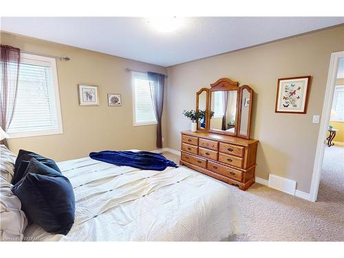 23 Hogarth Drive, Tillsonburg, ON - Indoor Photo Showing Bedroom