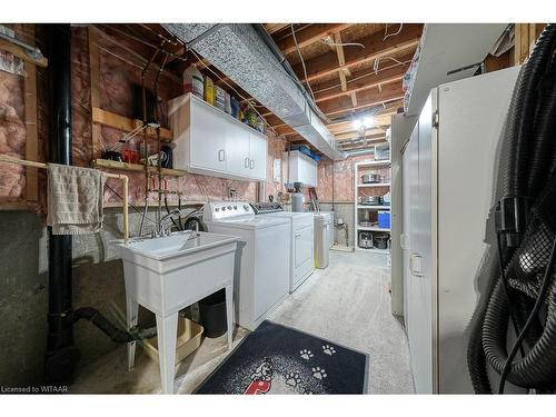 22 Coxwell Crescent, Brantford, ON - Indoor Photo Showing Laundry Room