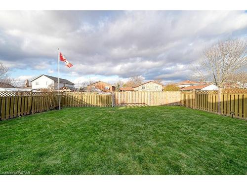 22 Coxwell Crescent, Brantford, ON - Outdoor